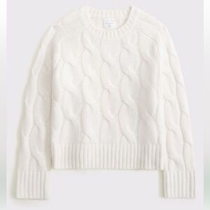Abercrombie & Fitch Ivory Cable Knit Sweater